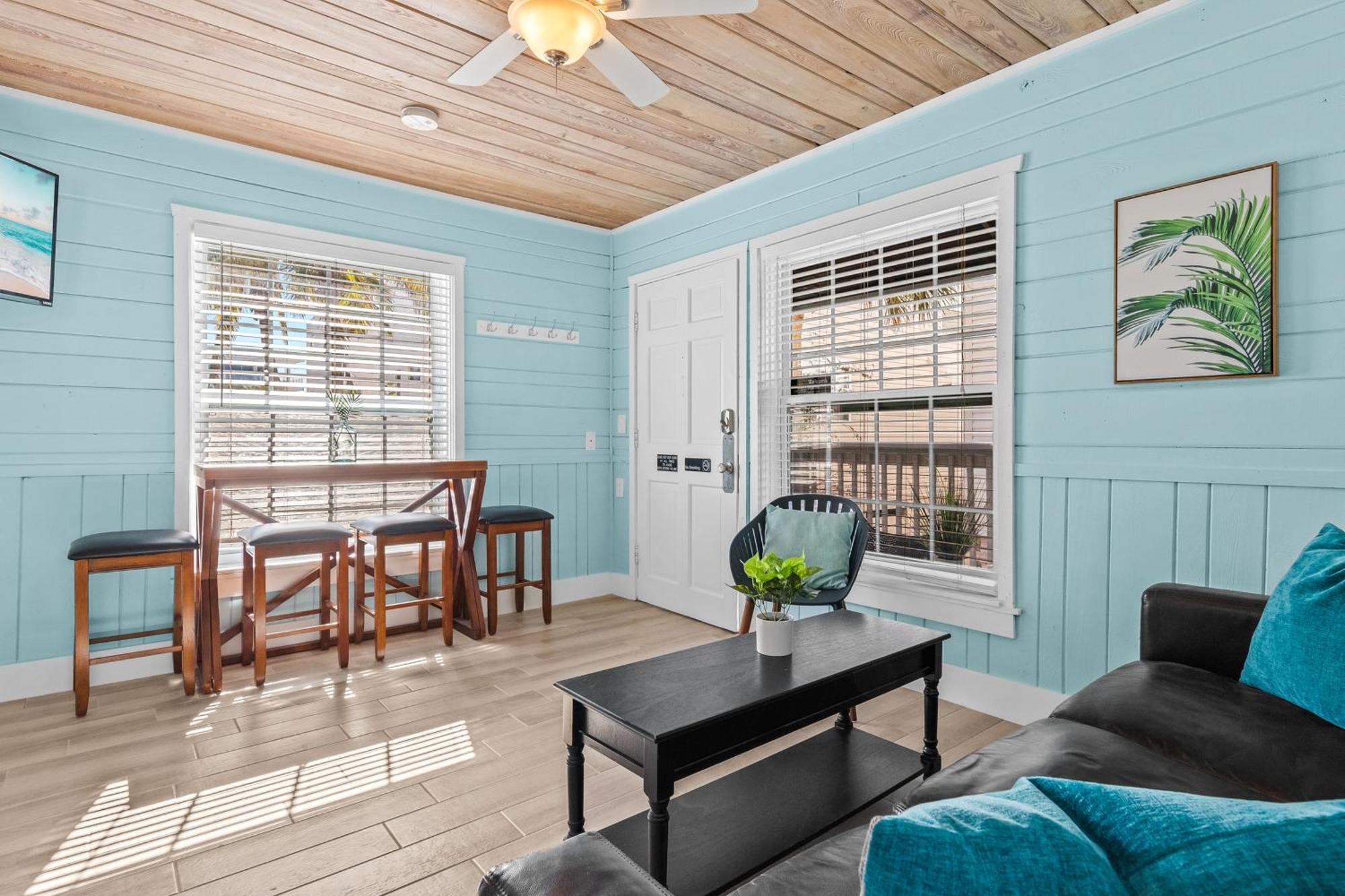 Parrot Beach Cottages Siesta Key Rom bilde
