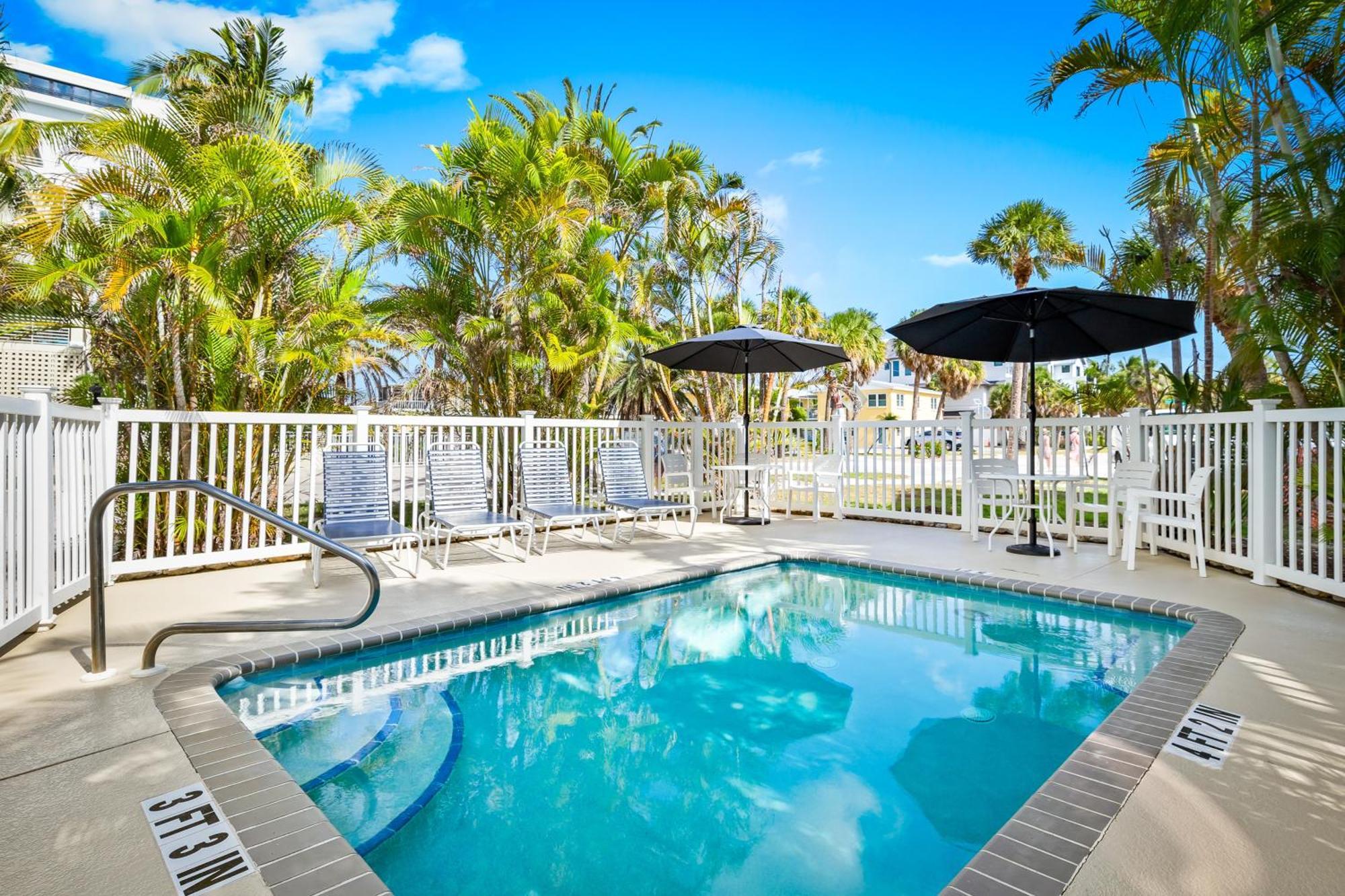 Parrot Beach Cottages Siesta Key Rom bilde